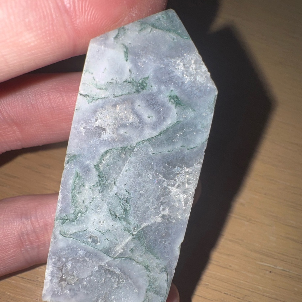 Polished Green-White Moss Agate Crystal Tower